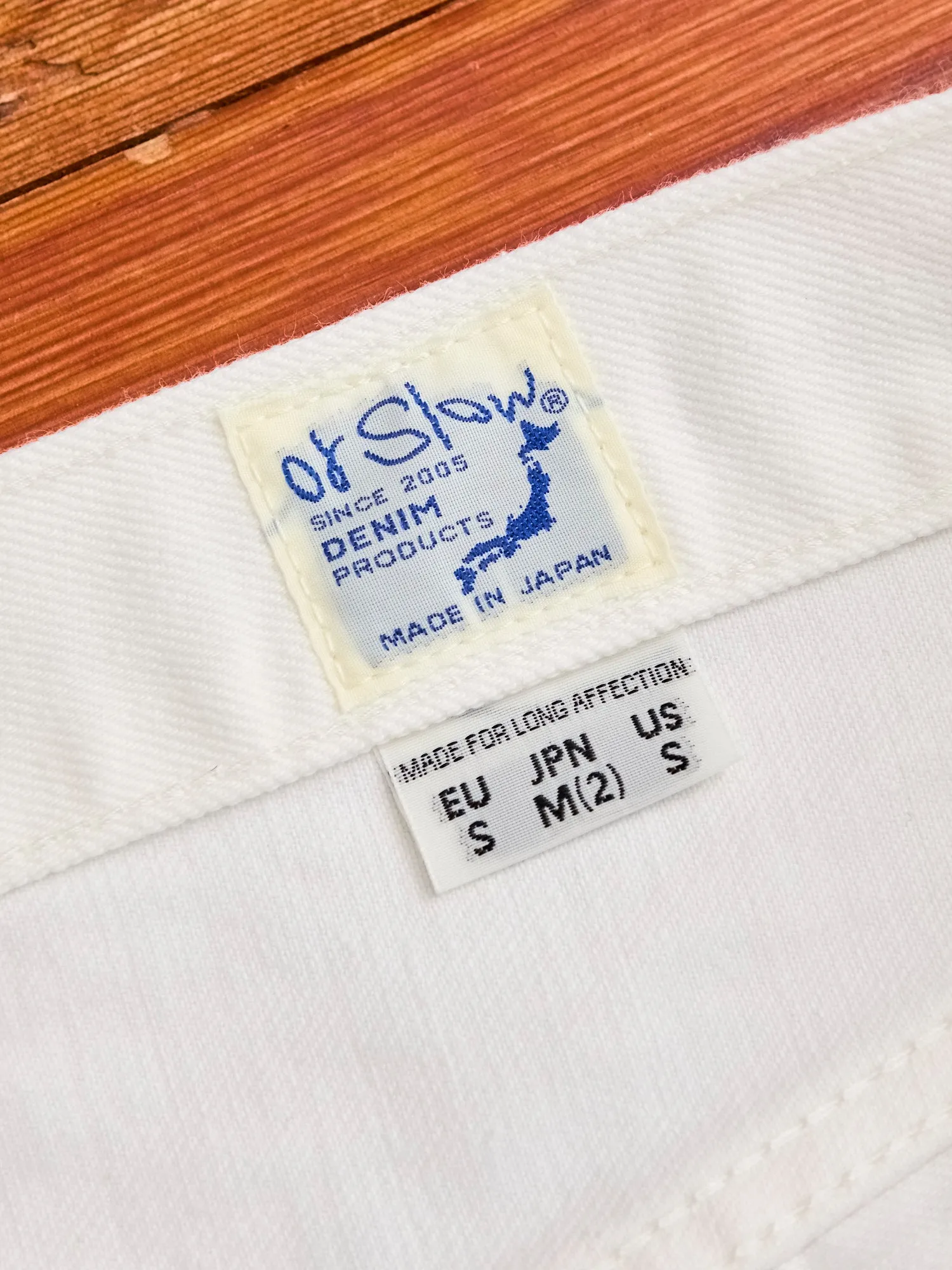 105 13.5oz White Denim - Standard Fit