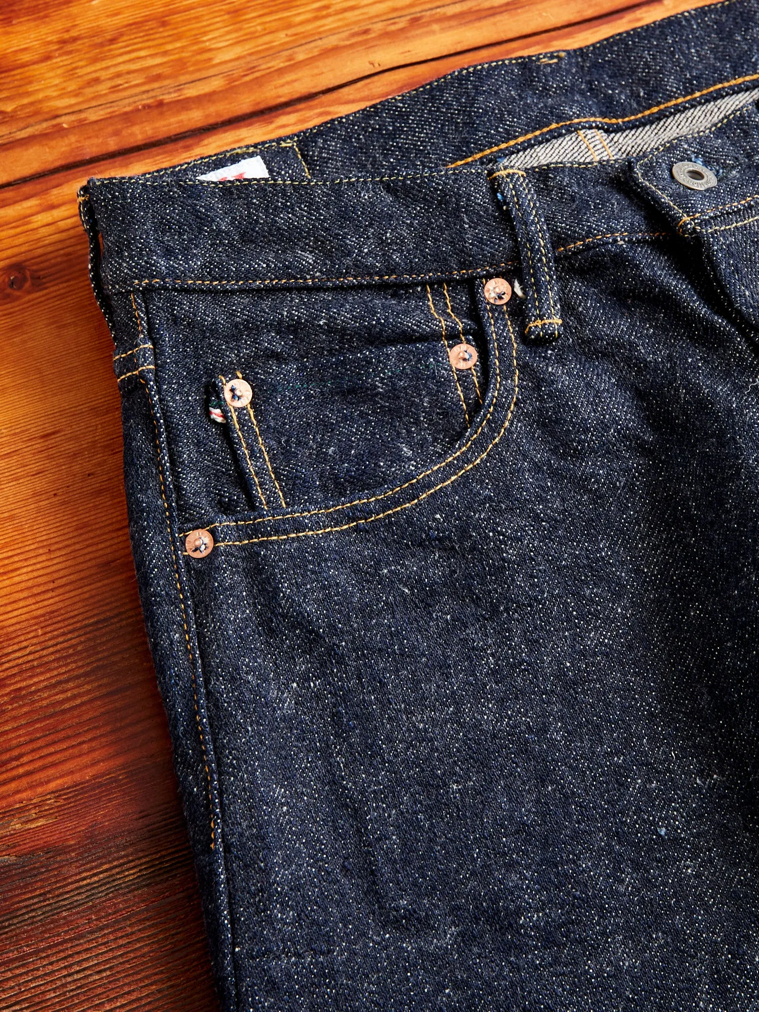 622-DIZR "Dark Indigo Secret Denim" 20oz Selvedge Denim - Relaxed Tapered Fit