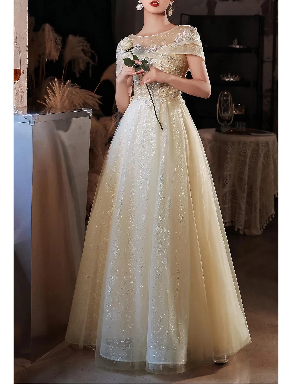 A-Line Beautiful Back Elegant Prom Formal Evening Dress Jewel Neck Short Sleeve Floor Length Lace with Beading Appliques