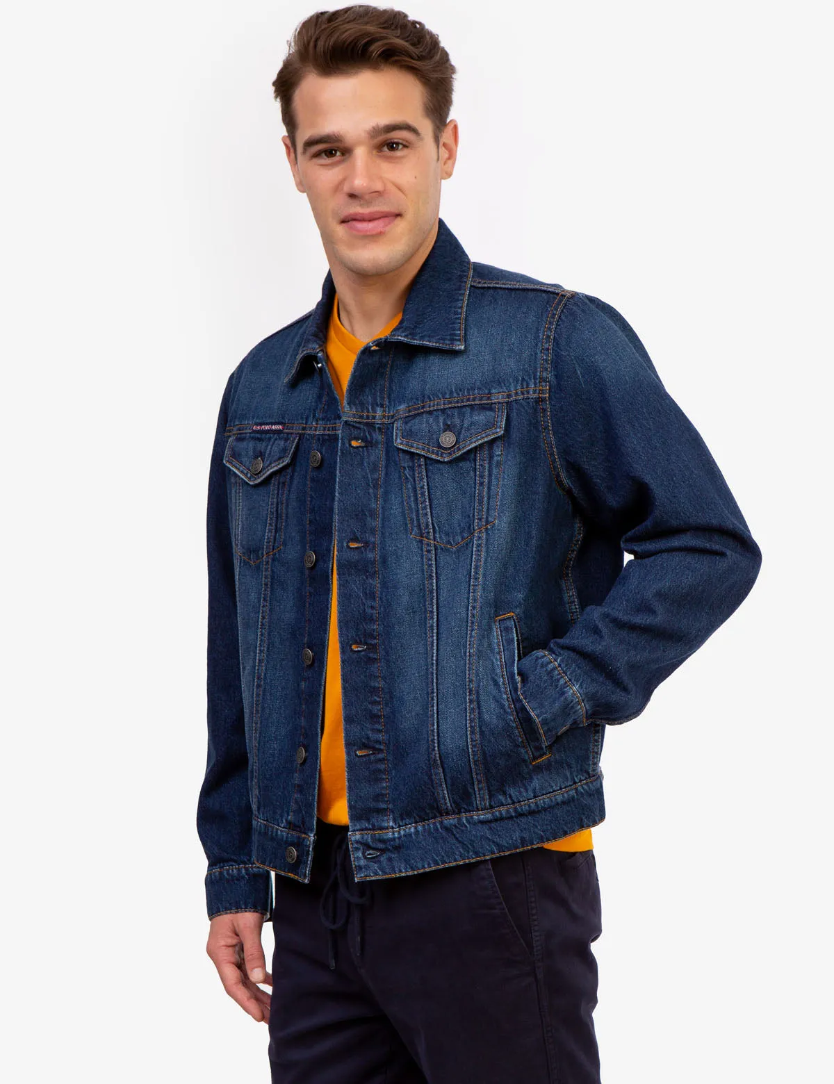 CLASSIC DENIM JACKET