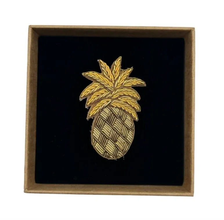 Golden pineapple pin