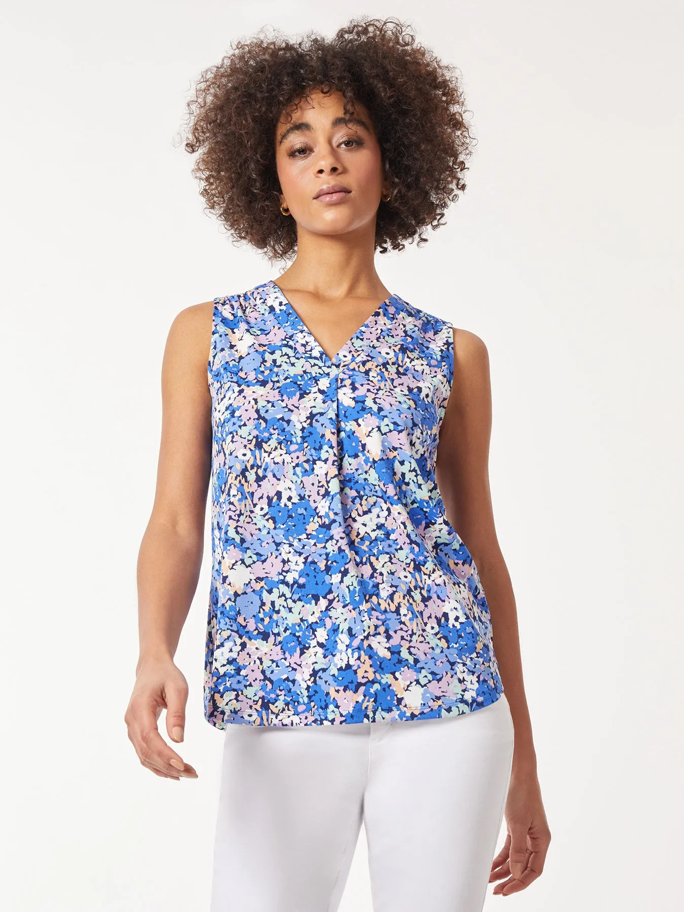 Sleeveless Printed V-Neck Moss Crepe Top