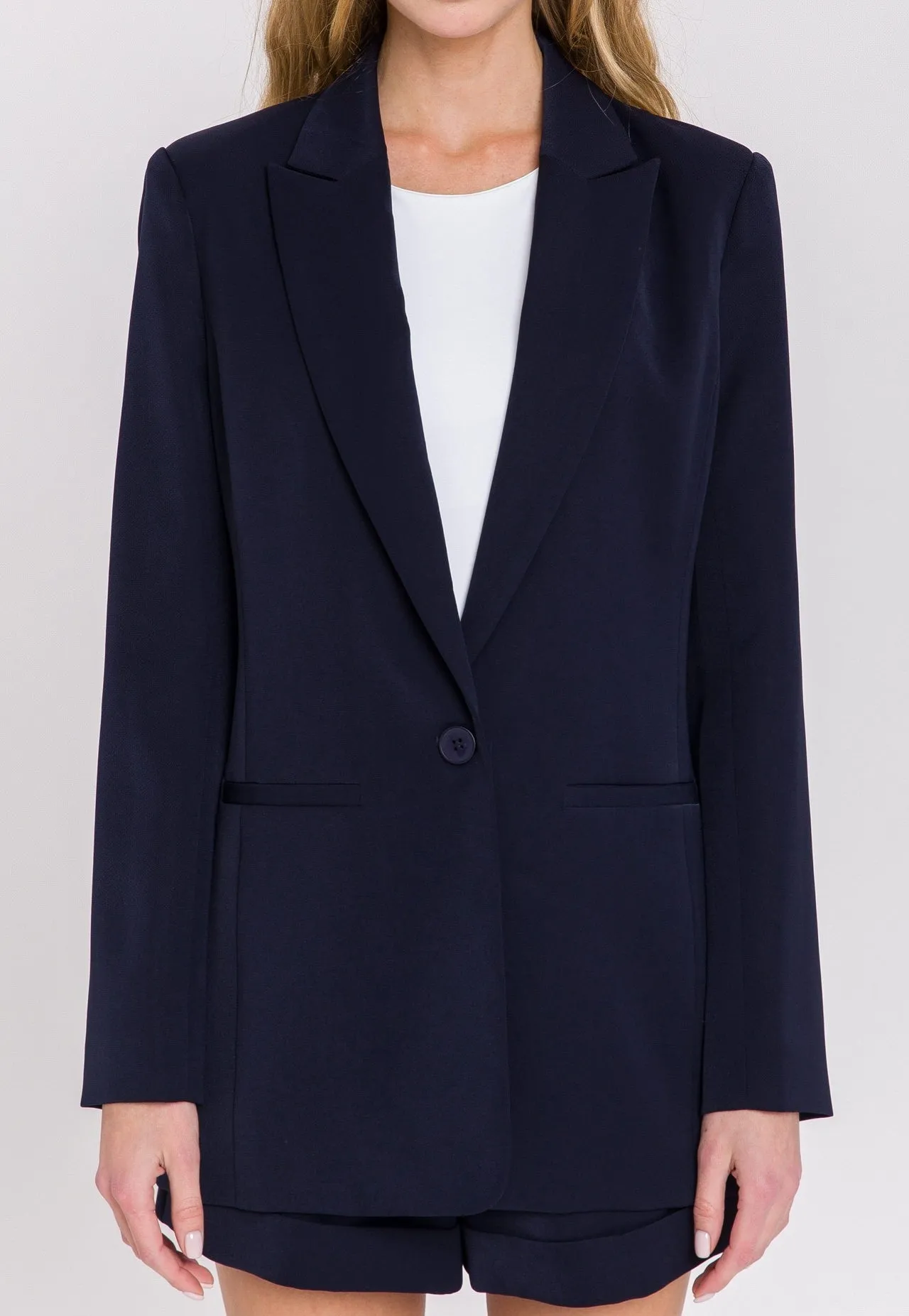 TAILORED SINGLE BUTTON BLAZER