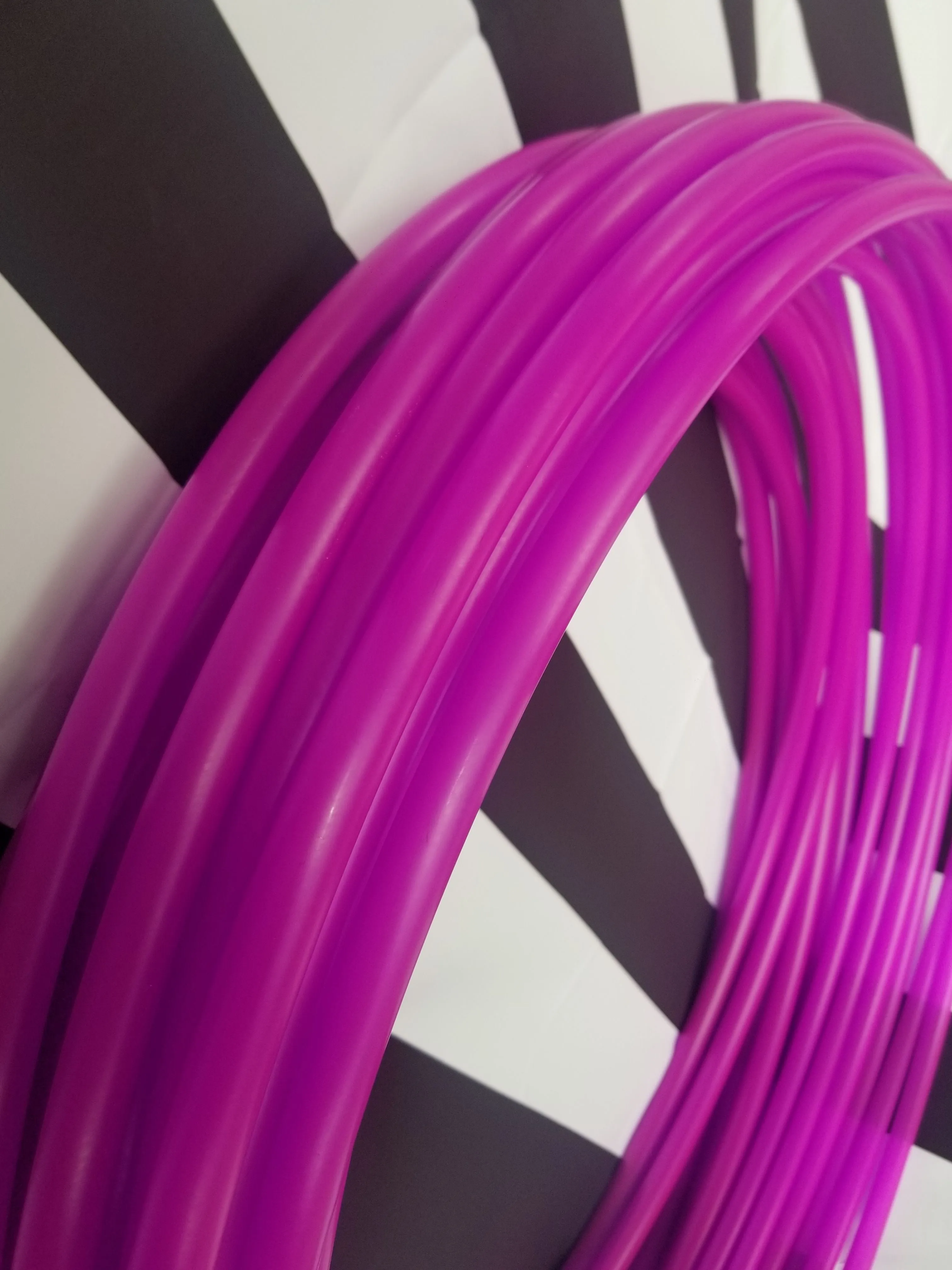 UV Fuchsia Polypro Bare Hoop 5/8