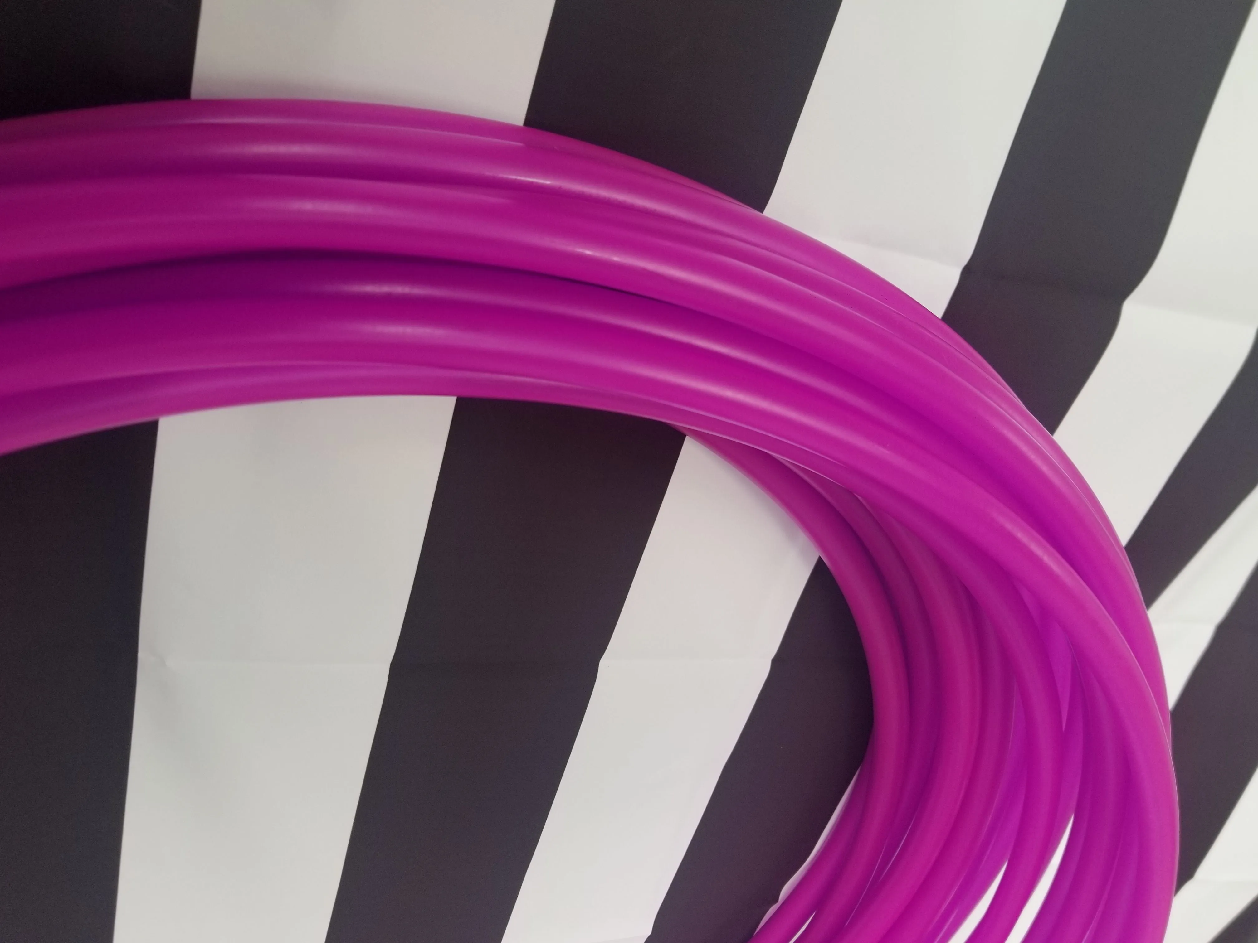 UV Fuchsia Polypro Bare Hoop 5/8